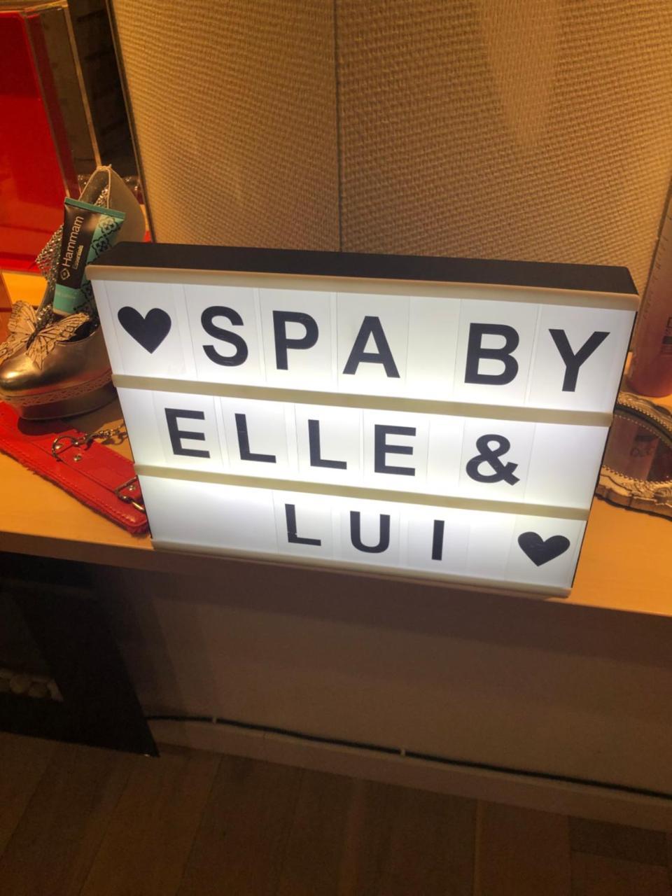 Spabyelleetlui Spa Rouge Ou Bleu Moeskroen Buitenkant foto